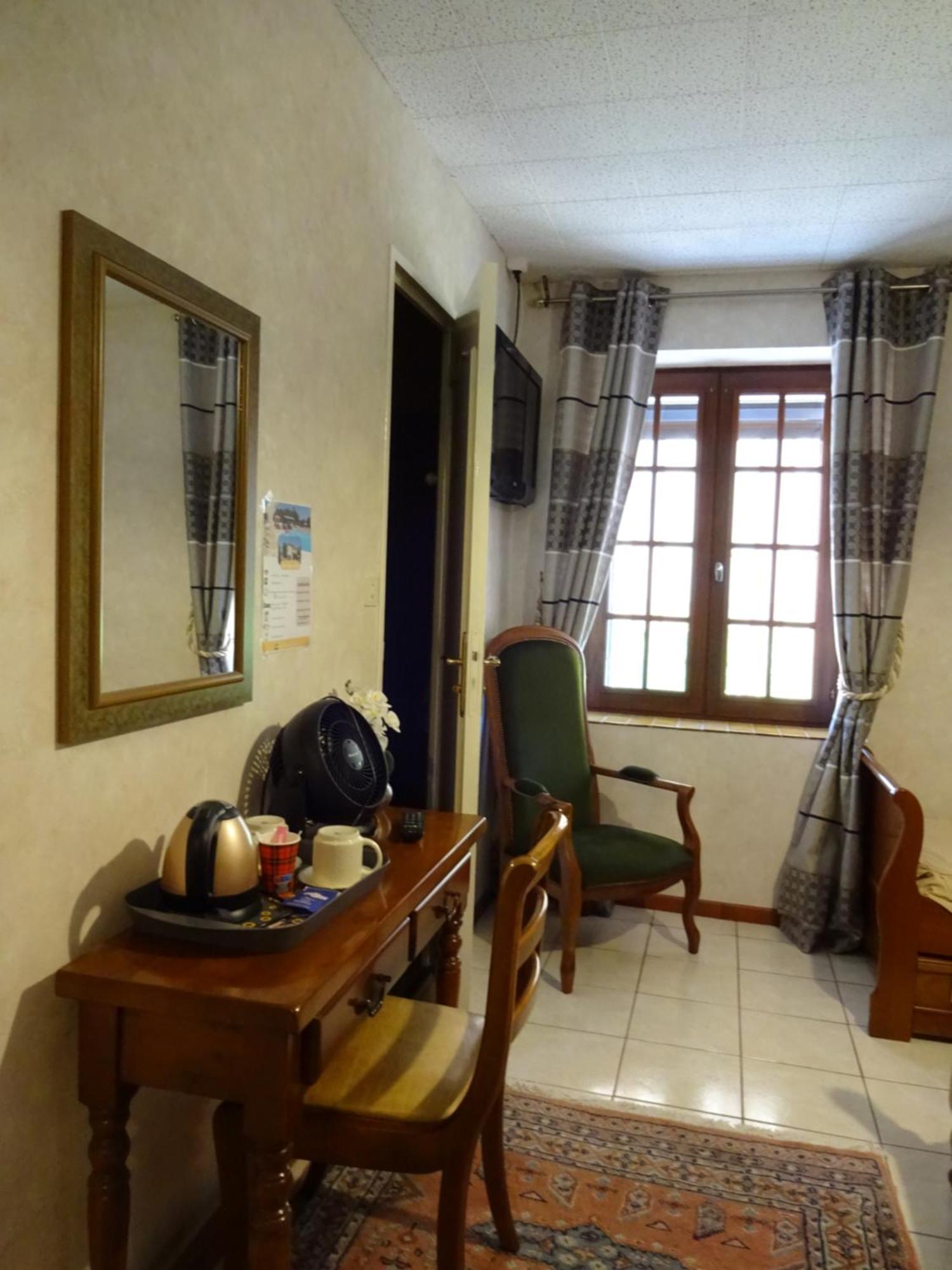 Hotel Aux Orangers Luxé Esterno foto